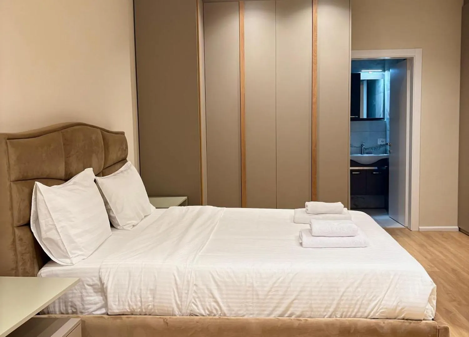 Blue Boutique Apartments 1 Tirana