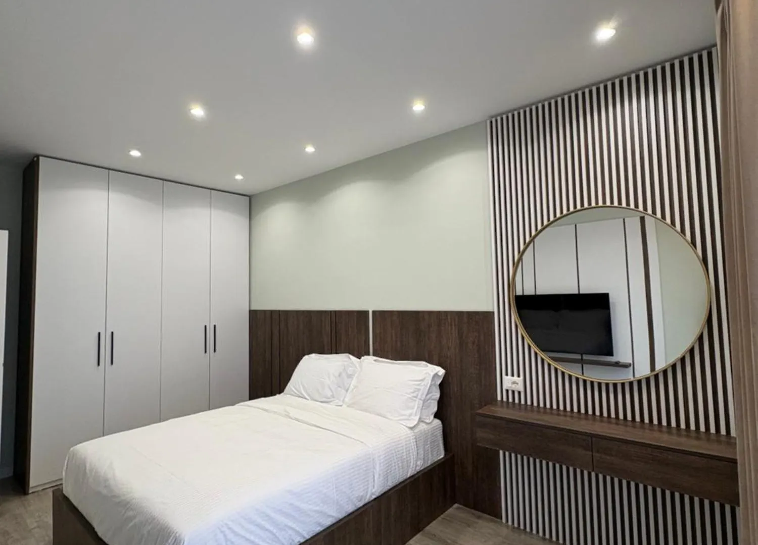 Blue Boutique Apartments 1 Tirana 0*,
